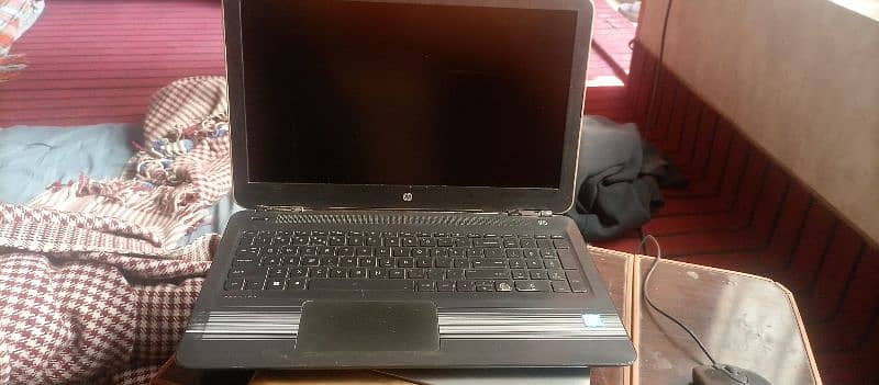 HP Pivilion notebook core i7-6th generations 6