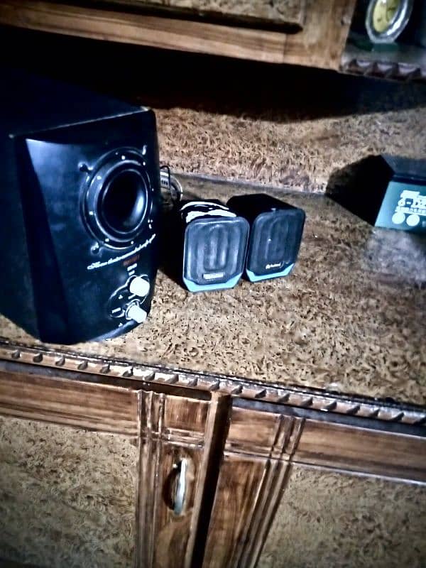 woofer in speakers / woofer system / amplifier / woofer 5