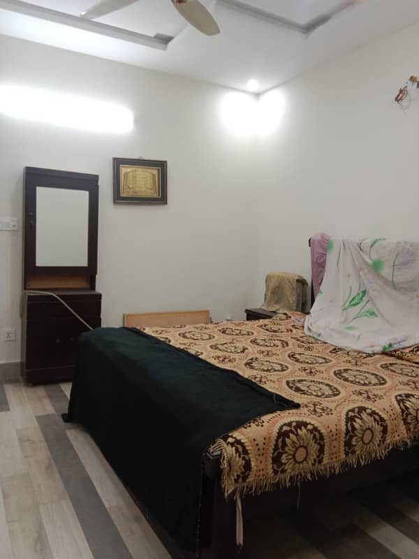 7 Marla Ground Portion for rent in G-16 Islamabad 4