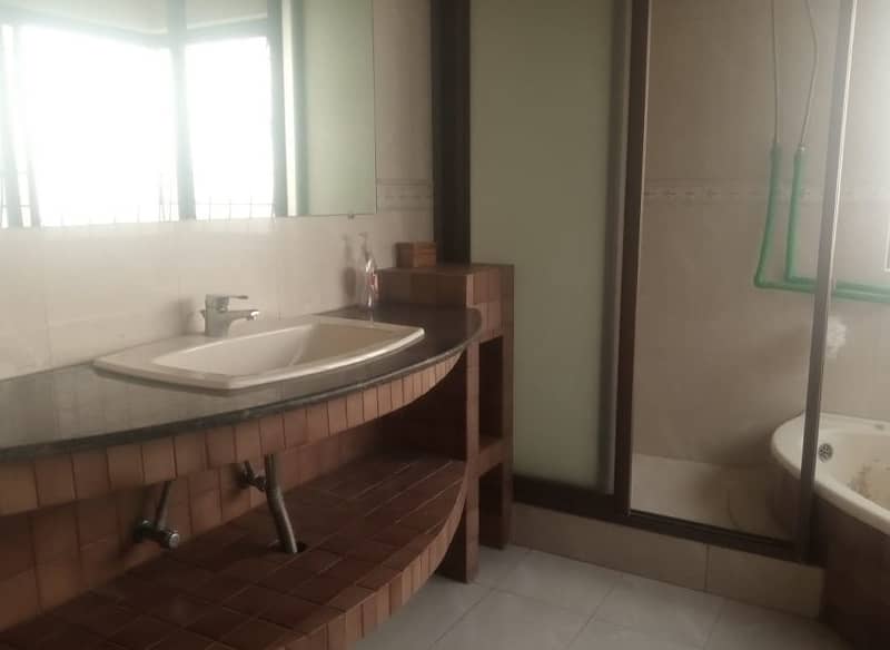 Semi Furnished 01 Kanal Beautiful Upper Portion Lower Portion Locked Available For Rent 5