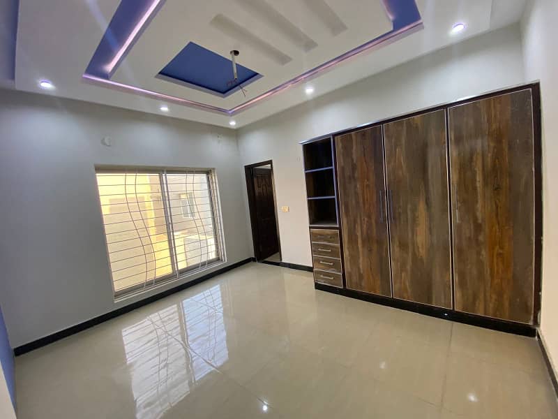 House For rent Situated In Bahria Town Phase 8 3