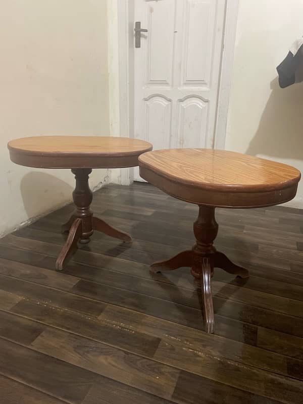 Center table with two small side tables 1