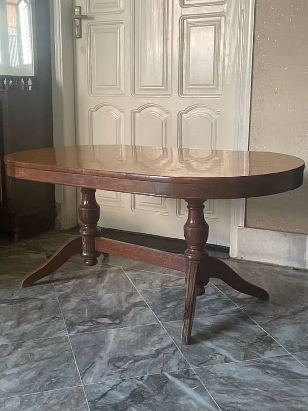 Center table with two small side tables 2