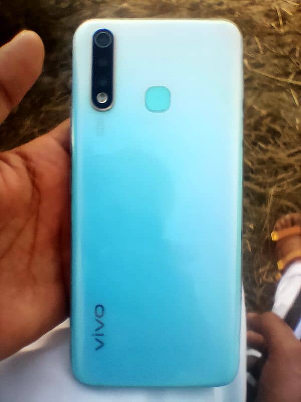 vivo y19 4GB ram 128GB phone number 03196696185 1