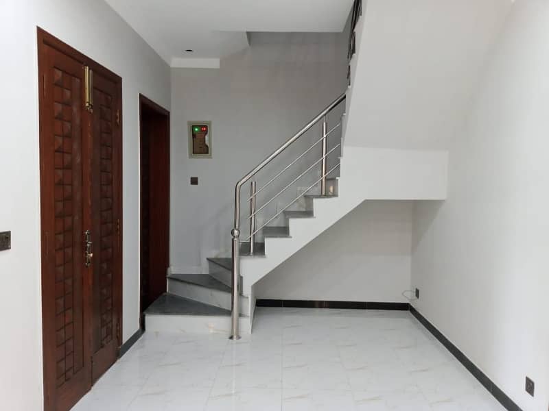 Centrally Located House For sale In Eden Boulevard Housing Scheme Available 2