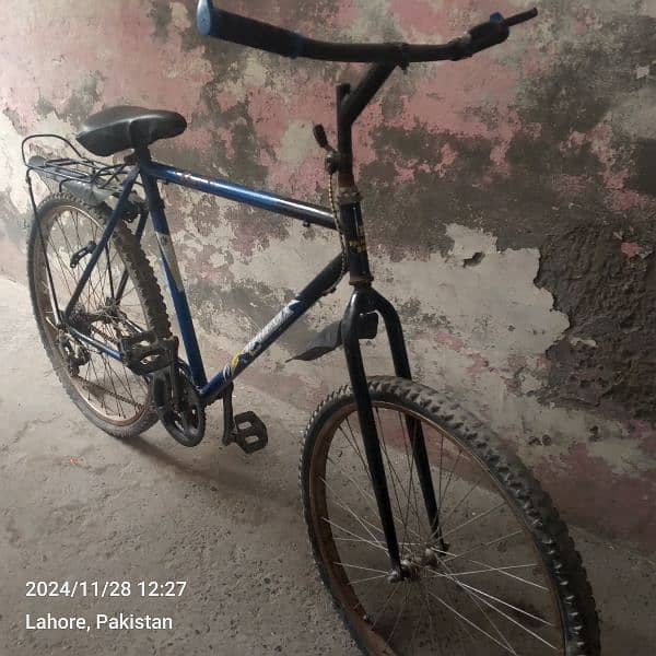 Phoenix Cycle Good Condition 10/8 0336-1485864 1