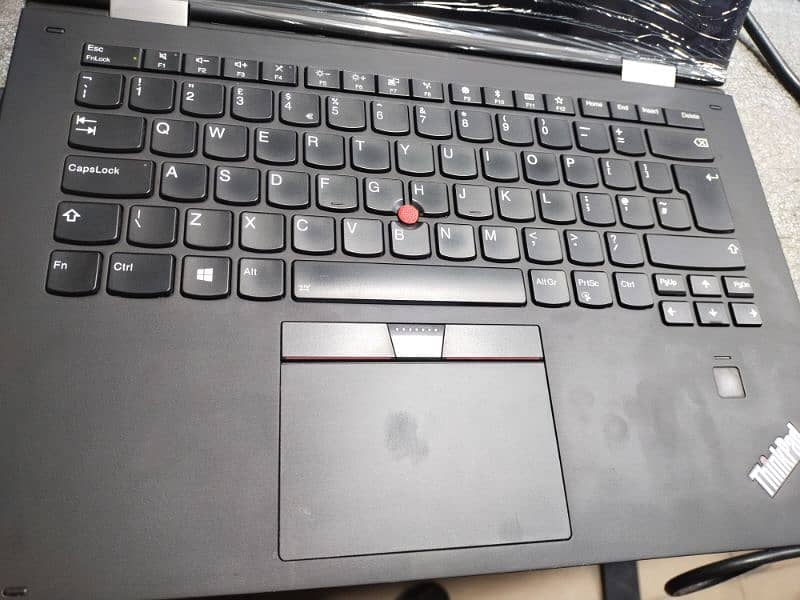 Lenovo Thinkpad X1 yoga core i5.8th generation x360 8gb ram 256ssd 4