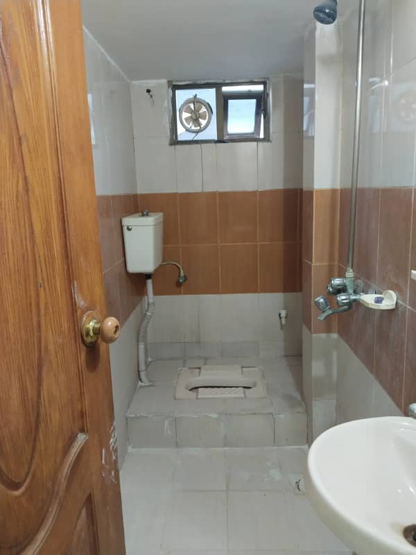 2 Bed Flat For rent in G-15 Islamabad 7