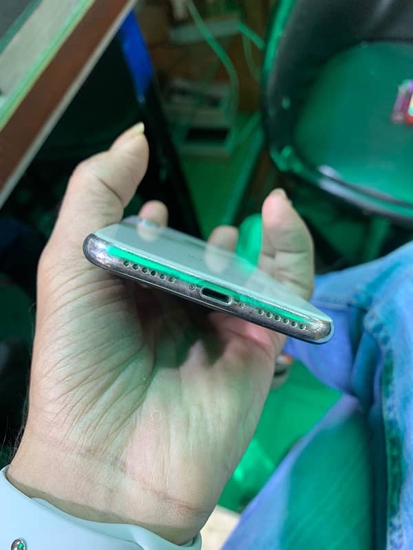 Iphone X 64Gb PTA Approved 7