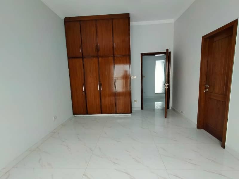 1 kanal lower portion available for rent in DHA 12