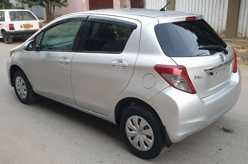 TOYOTA VITZ MODEL 2013 REG 2016 ORIGNAL CONDITION 5