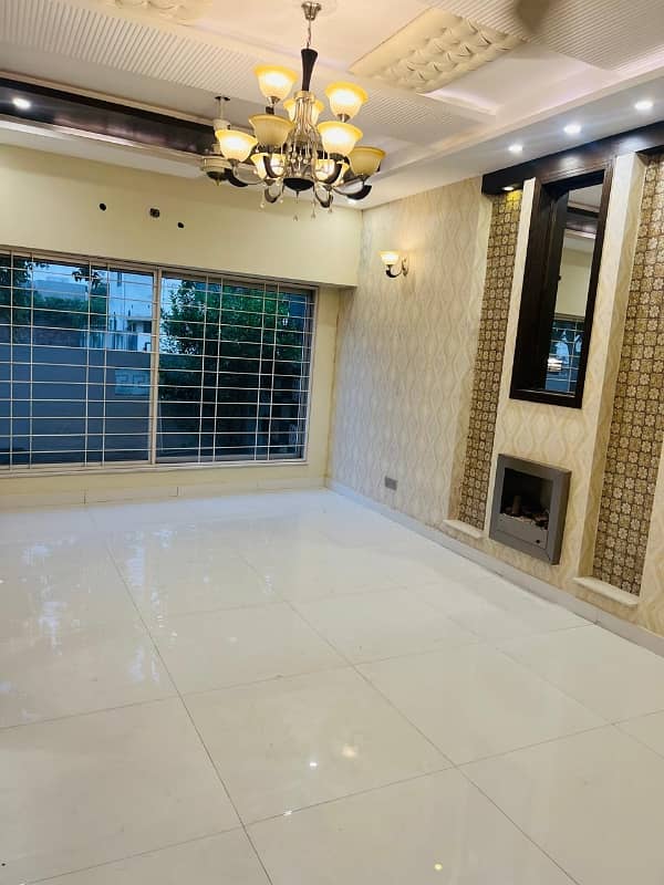 kanal upper portion available For Rent 4