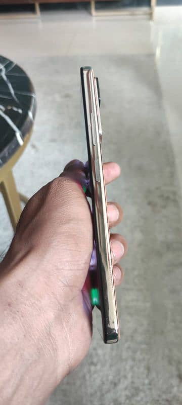 Infinix X6811 Zero X Pro 3