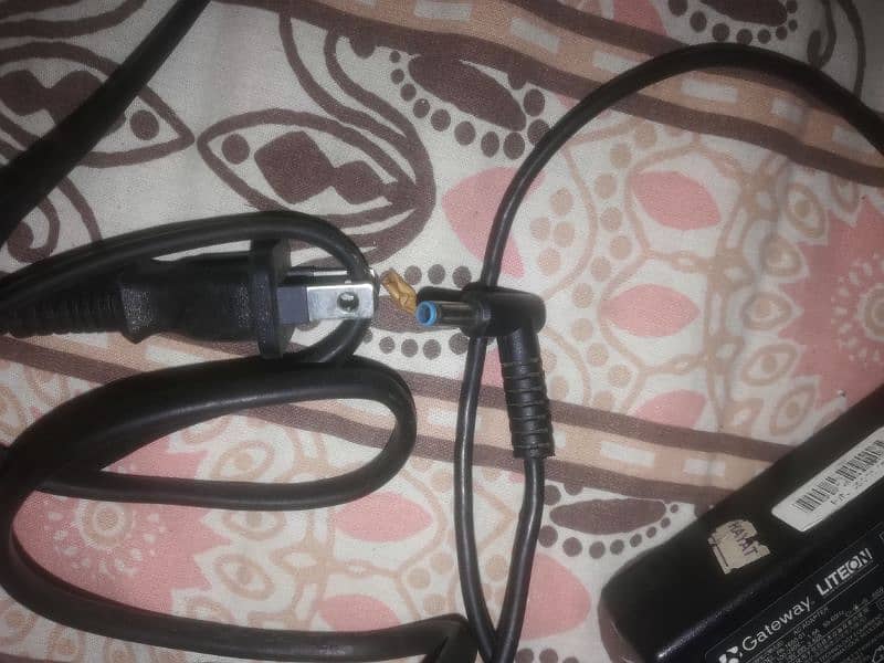 hp elitebook laptop charger 2