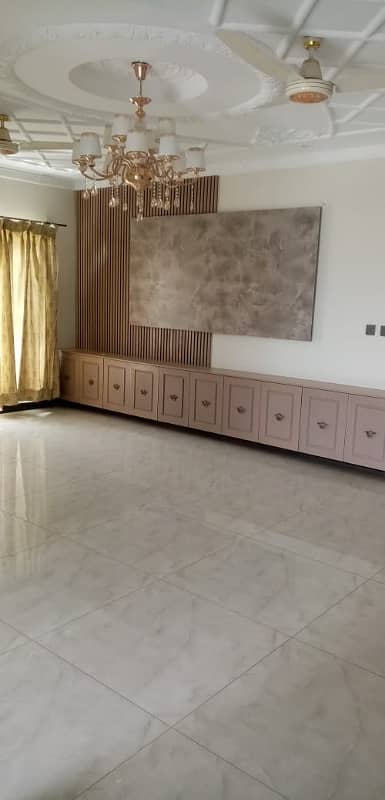 17 Marla upper portion available for rent in bahria enclave Islamabad 0