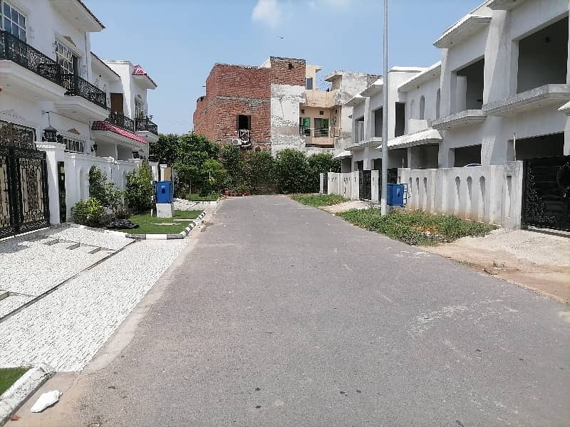 5 Marla House For Sale In Green City 4