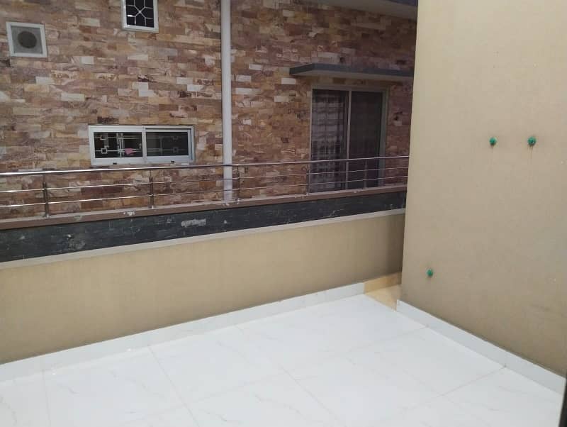 Get Your Hands On House In Lahore Best Area 2