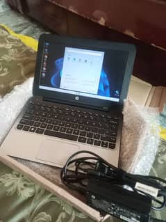 HP Stream 11 Pro with Charger Window 11 Pro (Tiny) Installed 32GB SSD