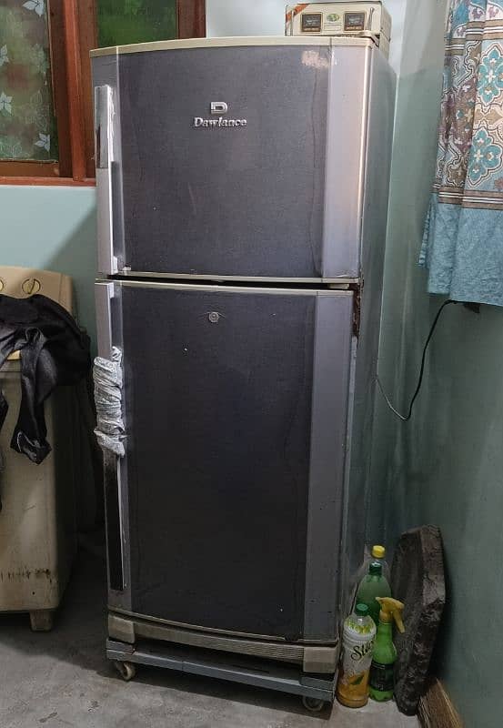 Dowlance fridge urgent sell 2