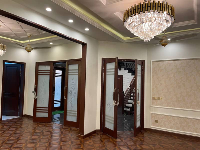 10 Marla upper portion House Available For Rent in Lowest Price at Bahria Town Lahore Lahore 1