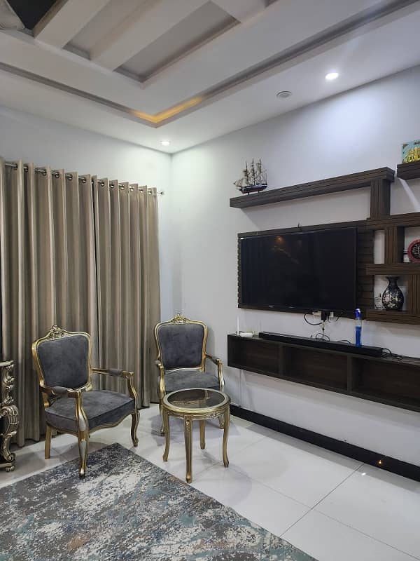 10 Marla Brand New Furnished Upper Portion Available For Rent In Lowest Price In Bahria Town Lahore Lahore 5