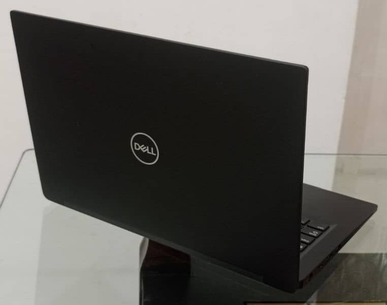 Dell 7390 8th Gen 512GB Nvme 16GB Ram 8GB Graphics 1