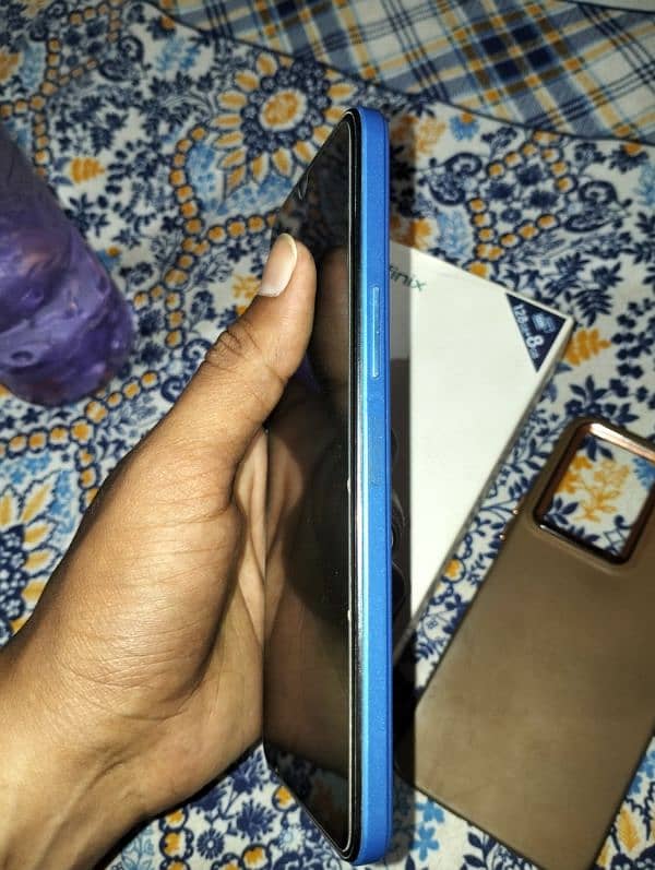 Infinix Note 12 6