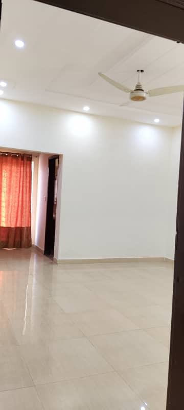 10 Marla Upper Portion For Rent In Bahria Town Lahore 1