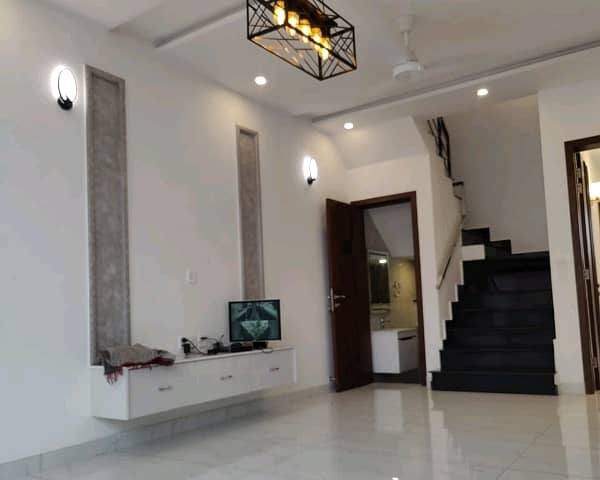 5 Marla House For Rent In DHA 9 Town Lahore 20