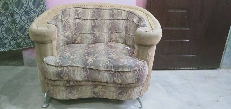 Shahtaj sofa 0