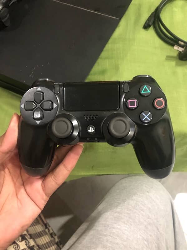 Ps4 standard 500gb 2