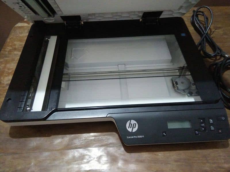 urgent sale - Scanner Hp F1-pro 11