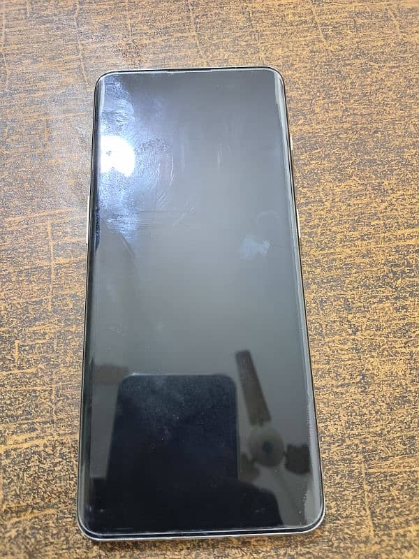 one plus 10 pro 12+4 gb  512 gb All okay condition 10 by 10 1