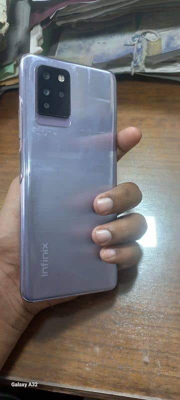 Infinix note 10pro 8\128 4