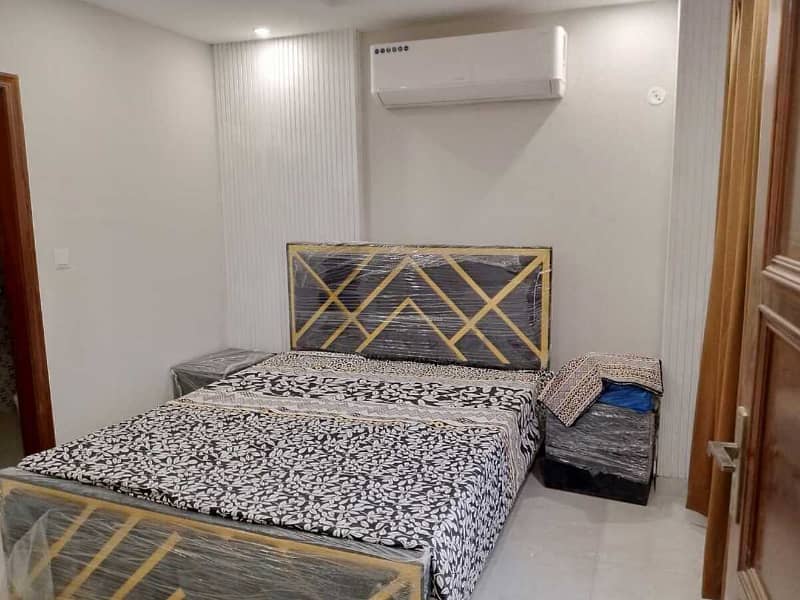 1 Bed Studio Luxury Furnished Flat Available For Rent in Sector E Bahria Town Lahore 0