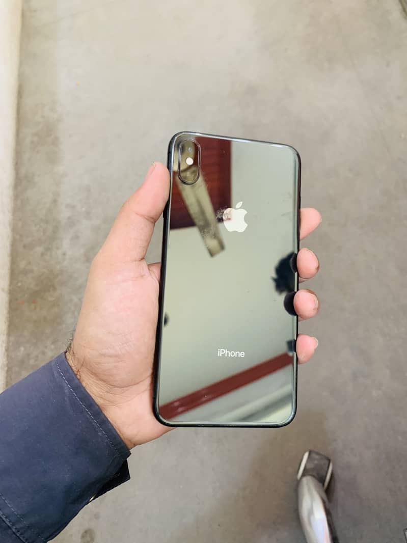 IPhone Xs Max 0