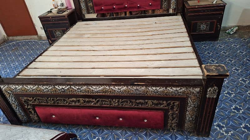 Duble bed with dressing 1