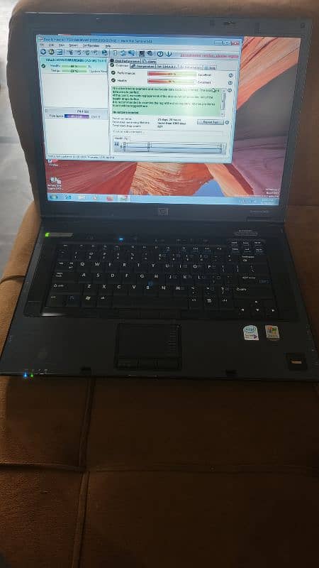 HP Compaq nc 8430 4