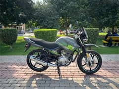 Yamaha YBR-G top of the line variant 2024 model, 2500kms driven only