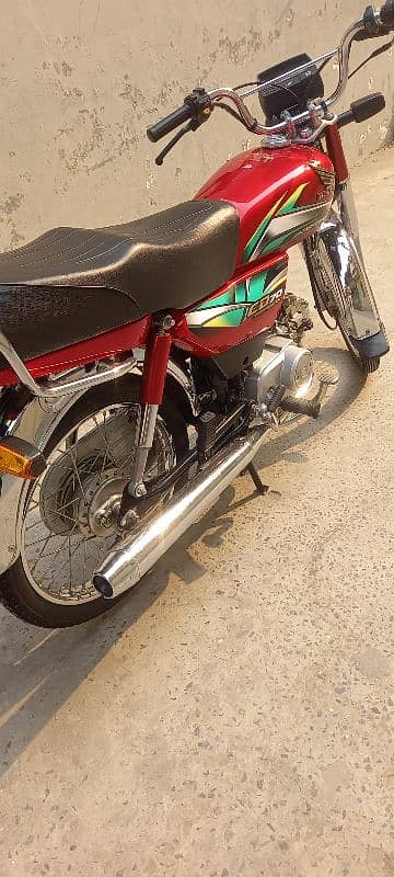 Honda cd70 2022 model lush condition 7