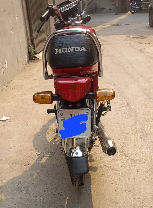 Honda cd70 2022 model lush condition 13