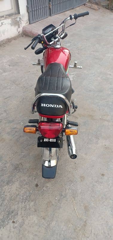 Honda CD 70 - 2024 4