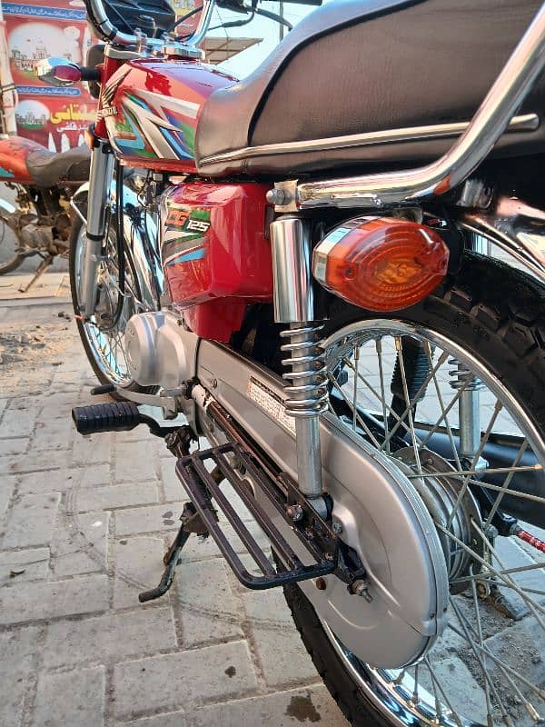 honda cg 125 2023 karachi 8