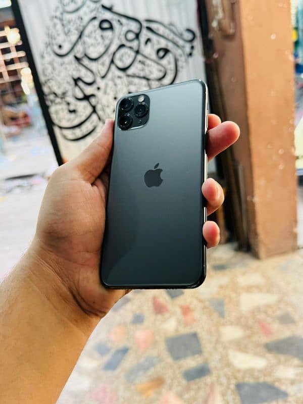 Iphone 11 Pro Max 512GB Approved Complete Box 10