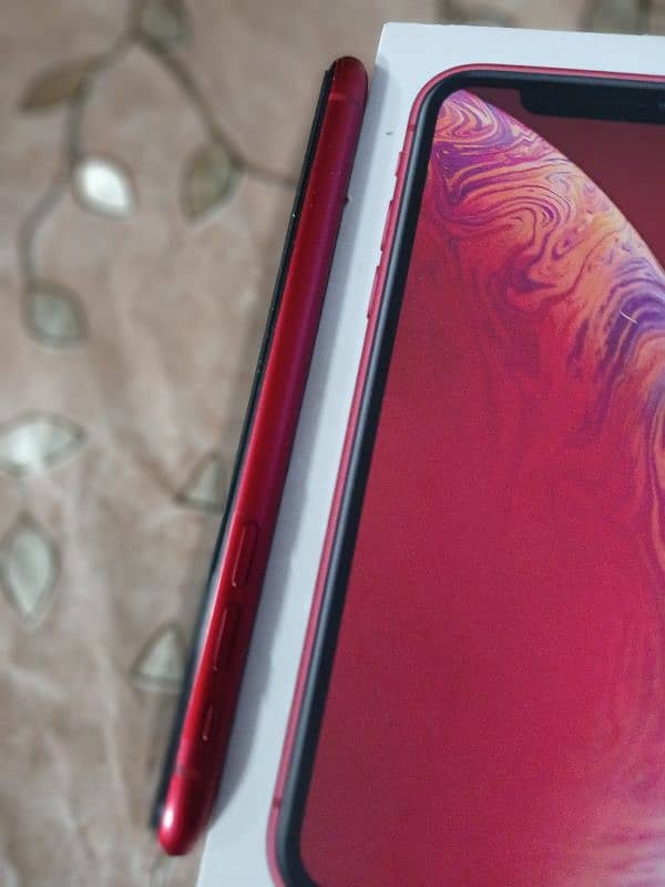 iphone xr pta approved with box 5