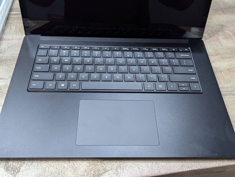 Microsoft surface laptop 3 1872 2