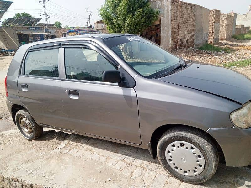 Suzuki Alto 2011 3