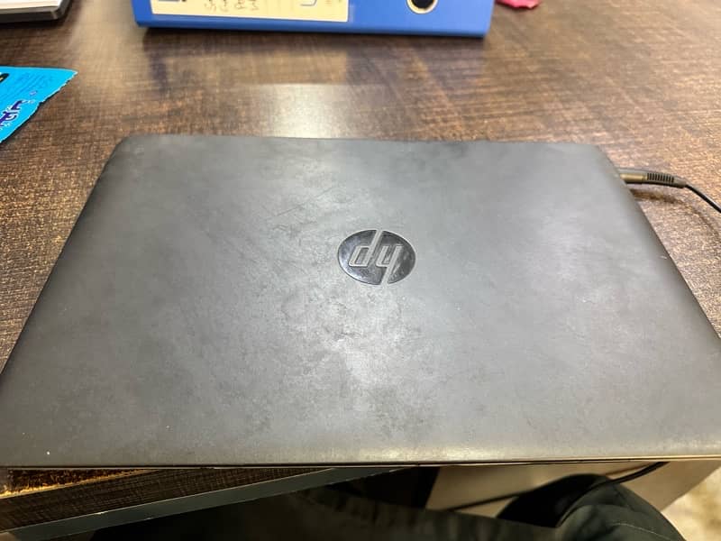 hP EliteBook 2