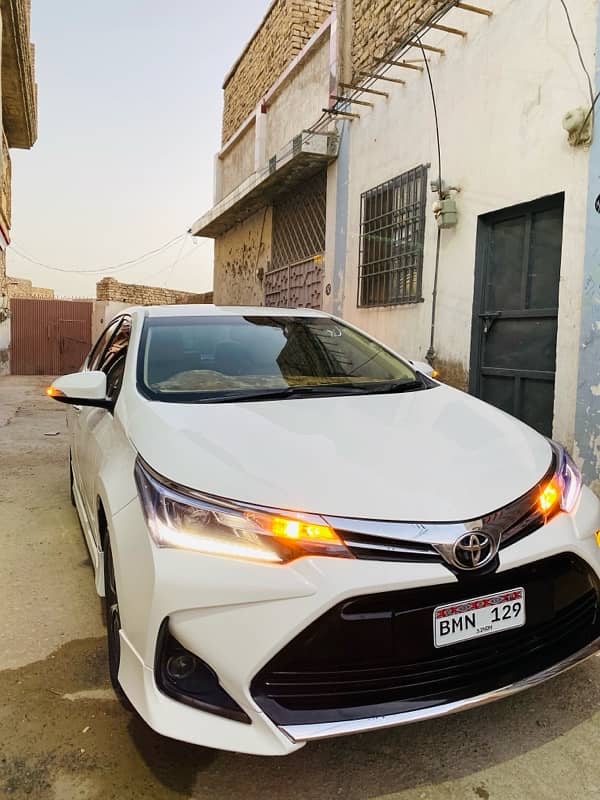 Toyota Altis Grande 2018 1