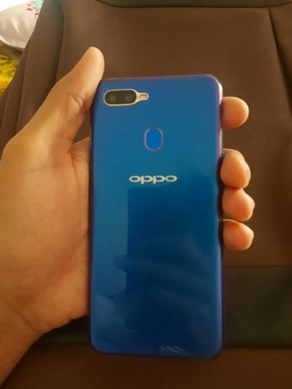 oppo a5s with box and charger 10/9 condition just in 15k 0